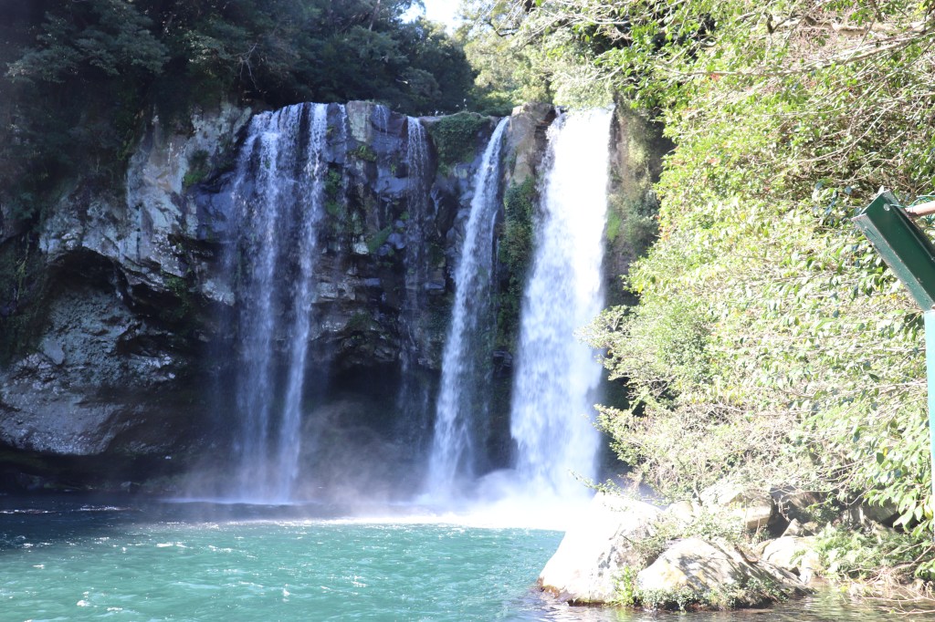 Cheonjiyeon Waterfall